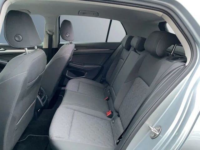 Volkswagen Golf 1.5 TSI DSG Life