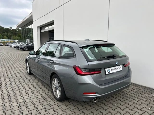 BMW 320 320e Touring