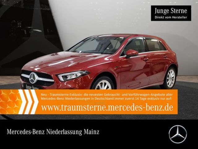 Mercedes-Benz A 250 A 250 e Style
