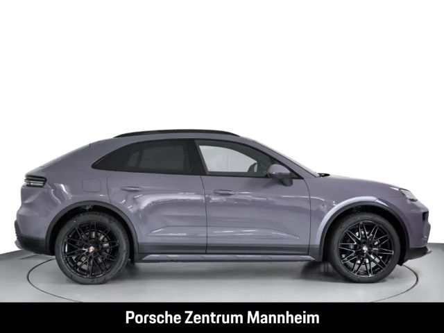 Porsche Macan 4
