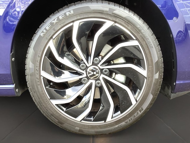 Volkswagen Golf 1.5 eTSI DSG Golf VIII Style