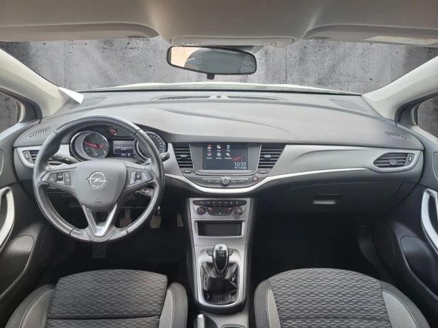 Opel Astra Sports Tourer