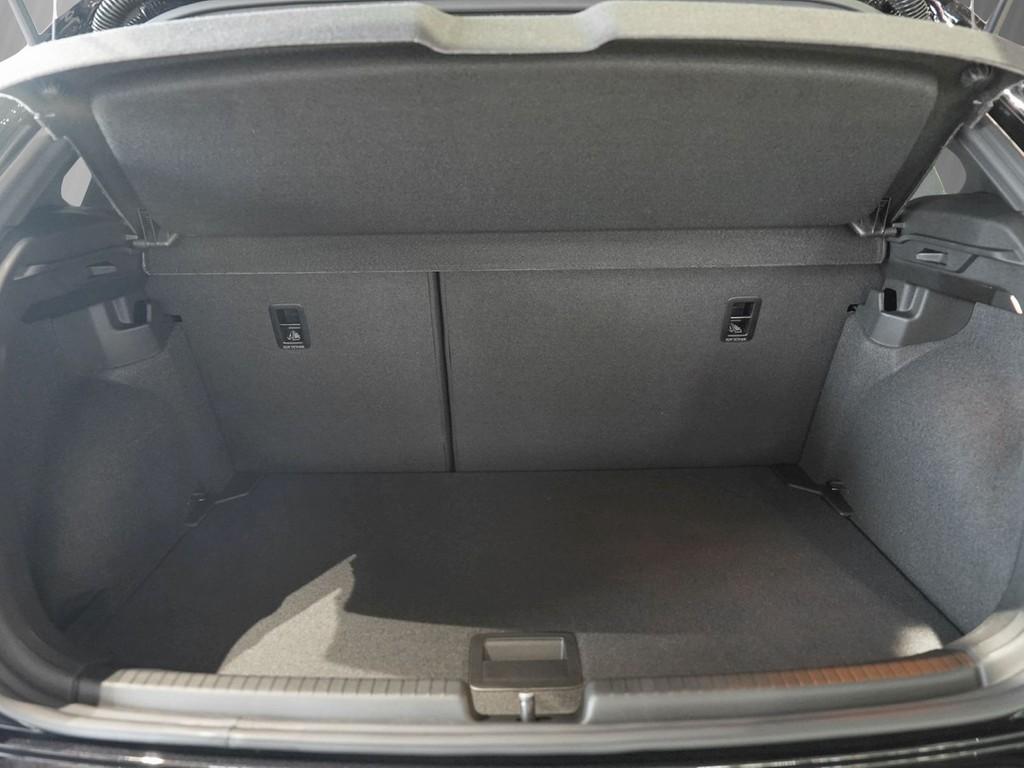 Volkswagen Polo DSG R-Line