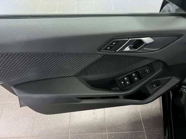 BMW 116 116d Advantage pakket Sedan