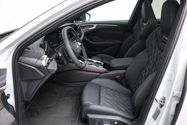 Audi A6 e-tron Avant Quattro