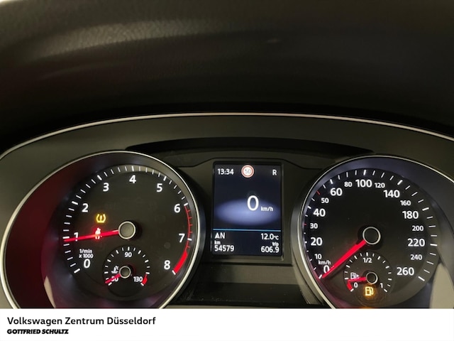 Volkswagen Passat 1.5 TSI Business DSG Variant