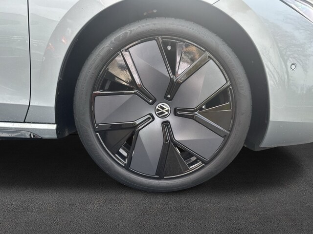 Volkswagen Passat 2.0 TDI DSG IQ.Drive R-Line