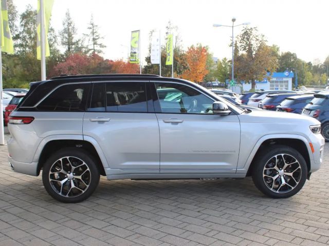 Jeep Grand Cherokee 4xe Summit