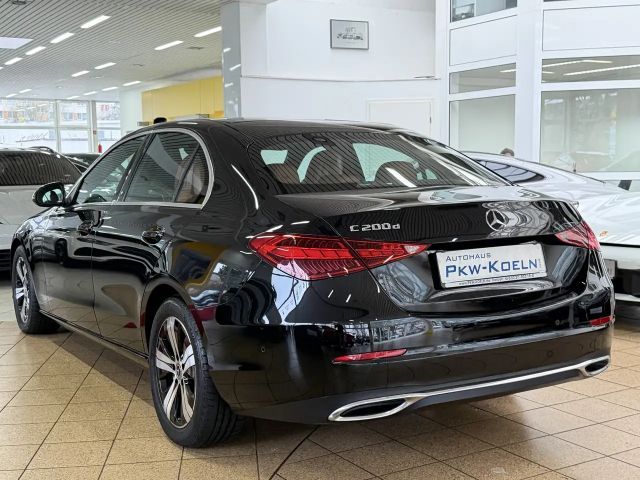 Mercedes-Benz C 200 C 200 d Luxury Line Sedan