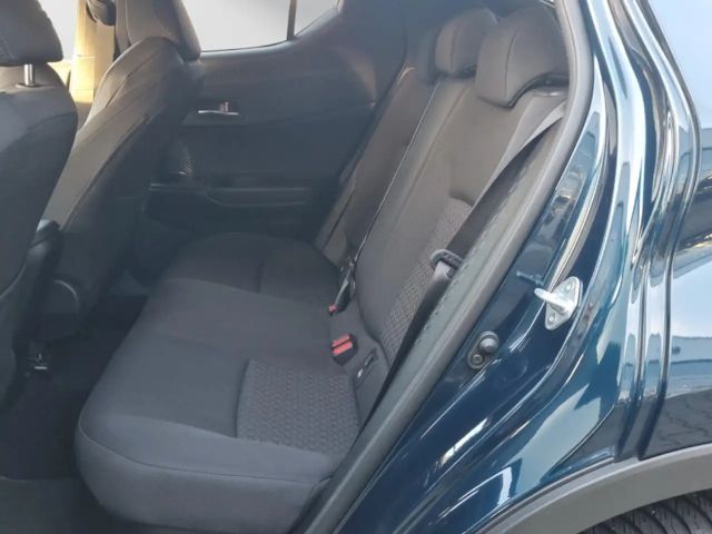 Toyota C-HR Hybride Team D