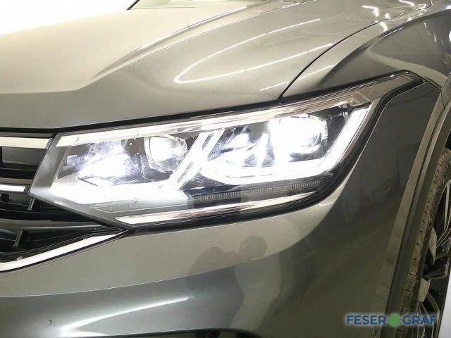 Volkswagen Tiguan Allspace IQ.Drive R-Line