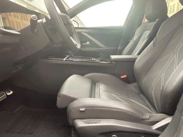 Opel Astra GSe Innovation Sports Tourer