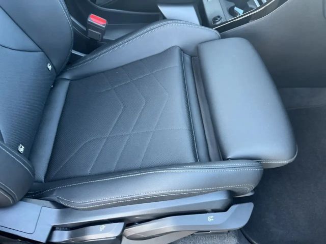 BMW 218 Active Tourer Luxury Line