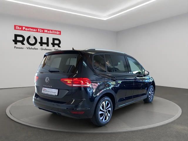 Volkswagen Touran 1.5 TSI BMT DSG