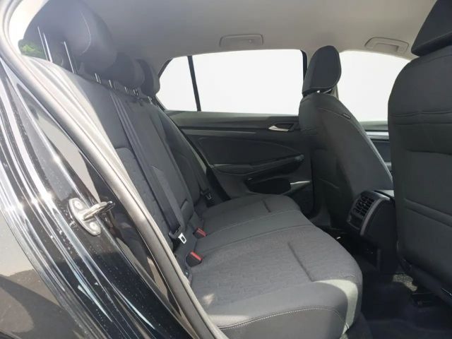 Volkswagen Golf 1.5 eTSI DSG Life