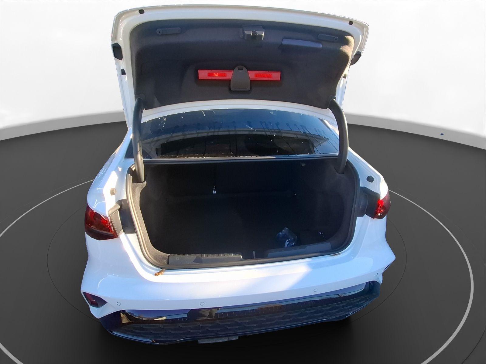 Audi A3 35 TFSI S-Line Sedan