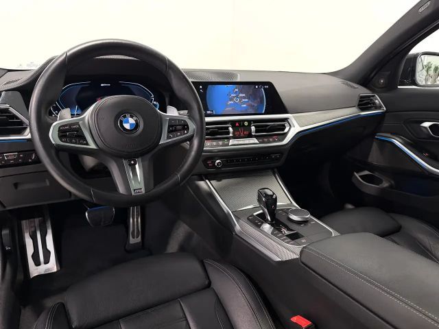 BMW 330 330e M-Sport Sedan