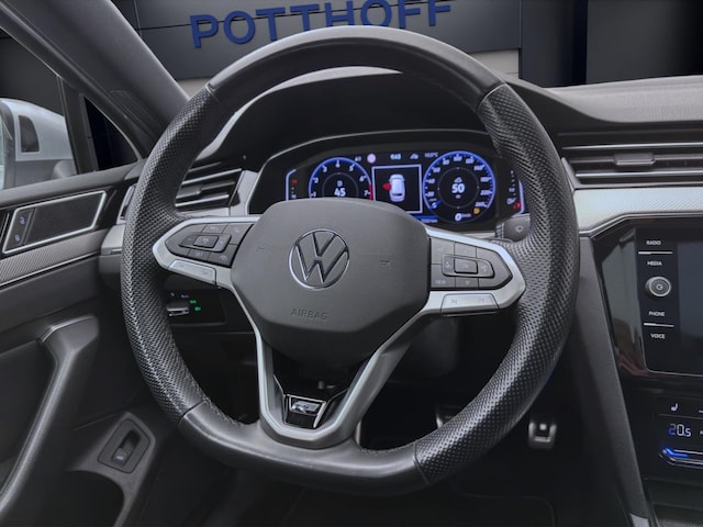 Volkswagen Passat 2.0 TSI DSG R-Line Variant