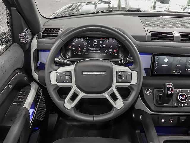 Land Rover Defender 90 Dynamic SE