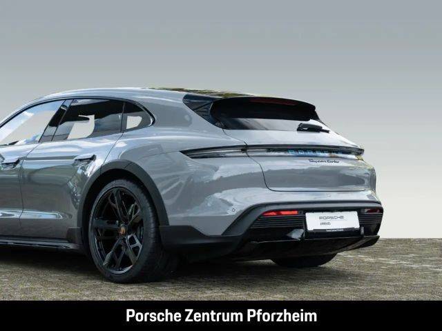 Porsche Taycan Cross Turismo Turbo