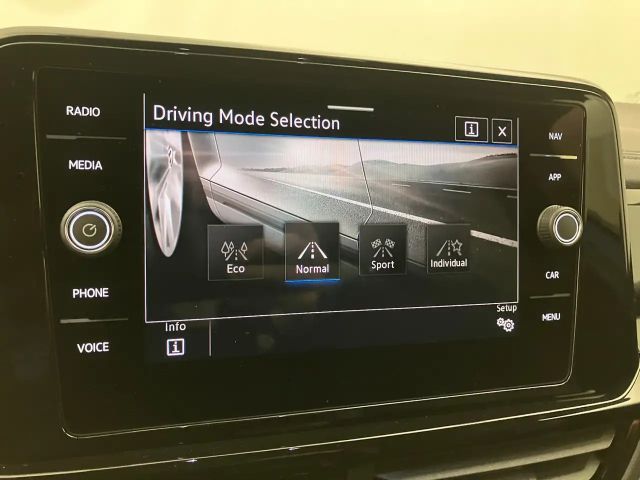 Volkswagen T-Roc DSG R-Line