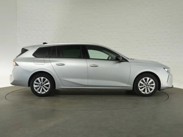 Opel Astra Elegance Sports Tourer