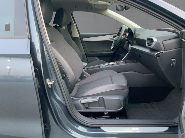 Seat Leon 2.0 TDI DSG FR-lijn Sportstourer