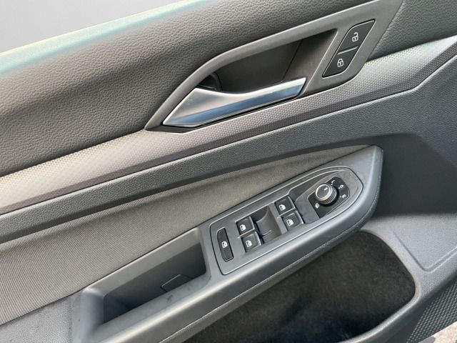 Volkswagen Golf 2.0 TDI DSG Golf VII IQ.Drive