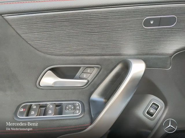 Mercedes-Benz CLA 250 AMG Line