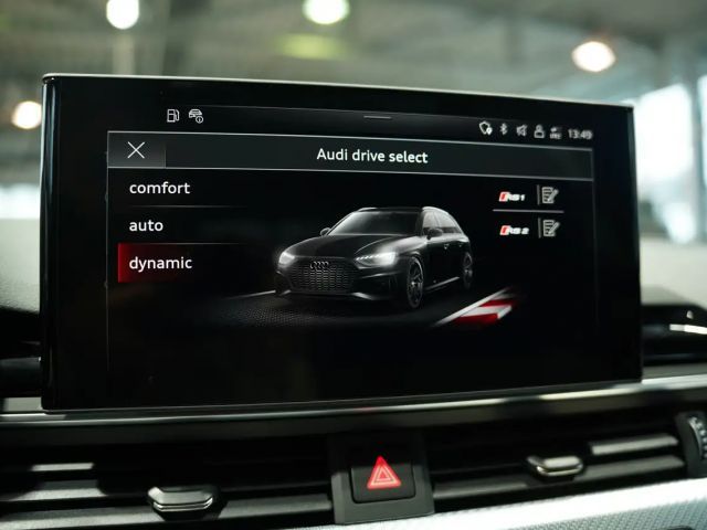 Audi RS4 Avant Quattro