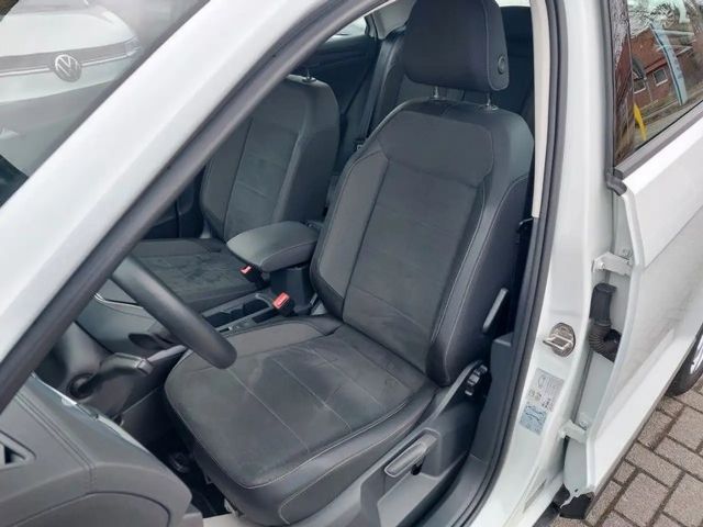 Volkswagen T-Roc DSG Style