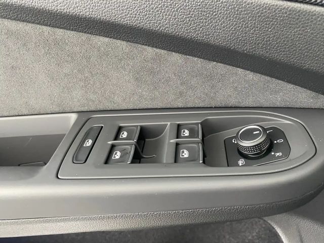 Volkswagen Golf DSG Sport