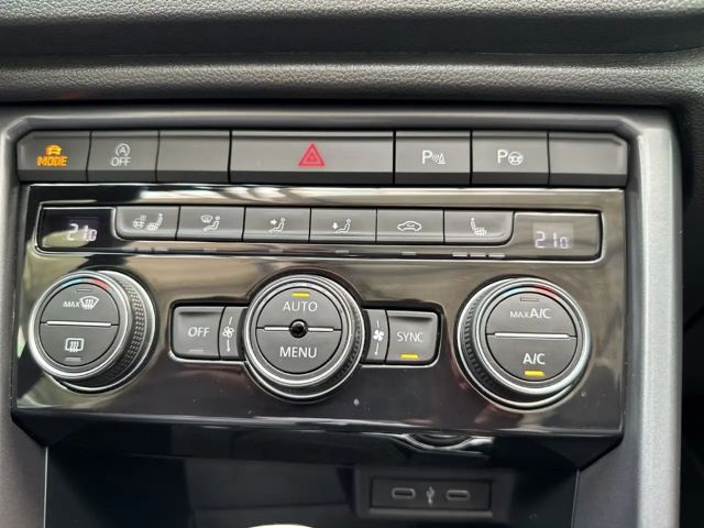 Volkswagen T-Roc 1.5 TSI Cabriolet DSG R-Line
