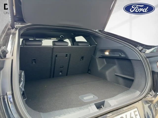 Ford Capri AWD Premium