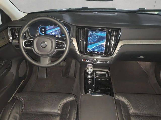 Volvo V60 AWD Bright Plus Recharge T6