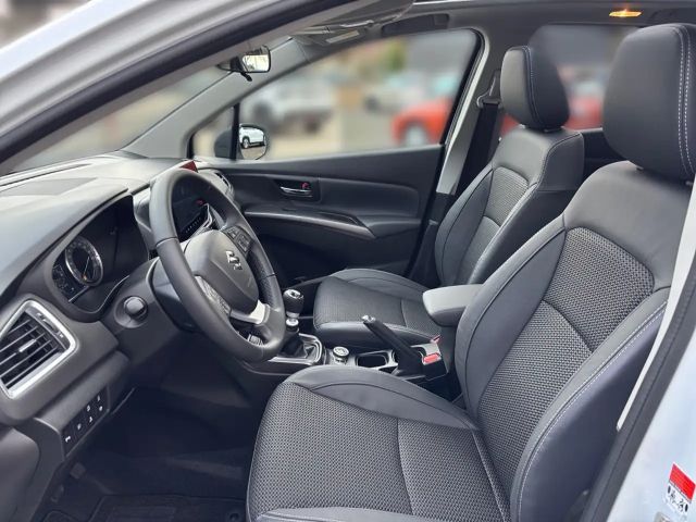 Suzuki S-Cross AllGrip Hybrid
