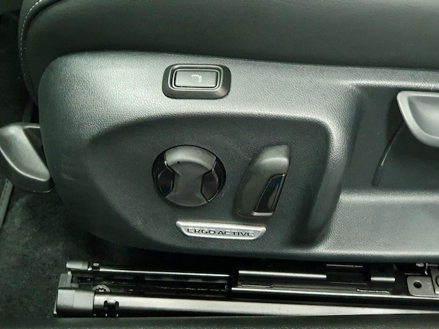 Volkswagen Passat 2.0 TDI Business DSG Variant