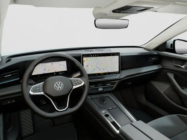 Volkswagen Passat 1.5 eTSI Business DSG Variant