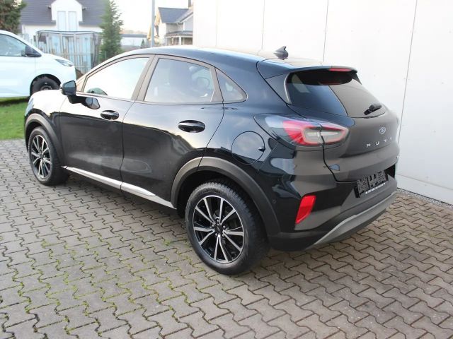 Ford Puma EcoBoost Titanium