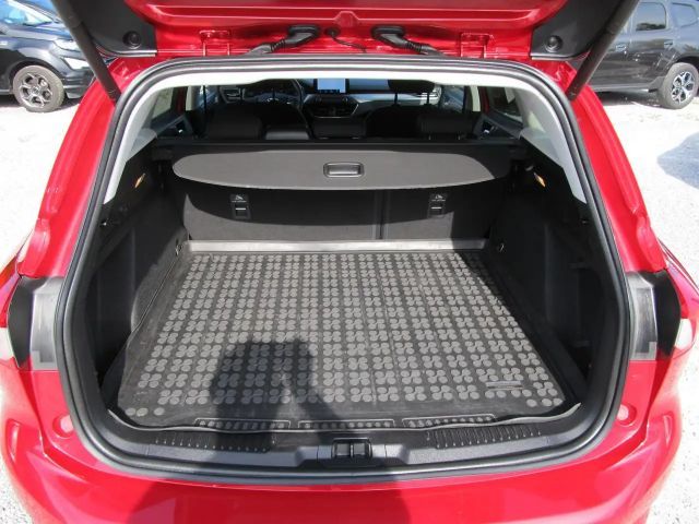 Ford Focus Titanium Wagon