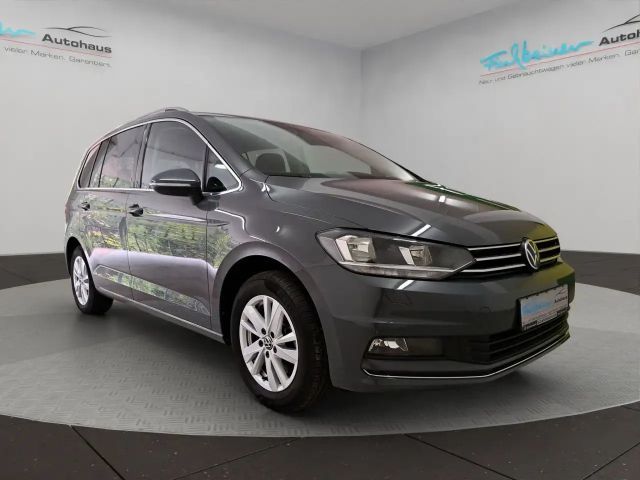 Volkswagen Touran DSG Highline