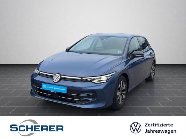 Volkswagen Golf 1.5 eTSI DSG Golf VIII IQ.Drive