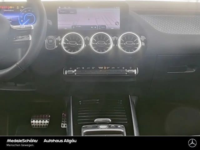 Mercedes-Benz EQA 350 4MATIC AMG Line