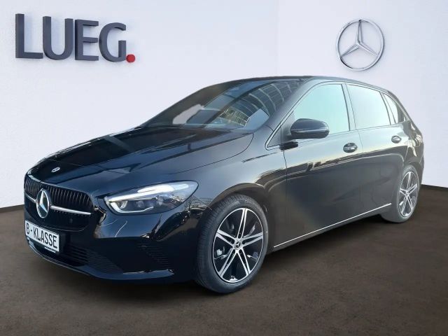Mercedes-Benz B 200 Progressive Sedan