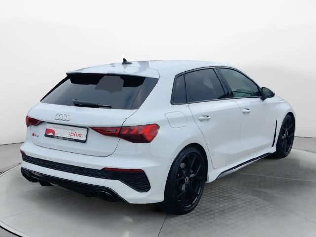 Audi RS3 Quattro S-Tronic Sedan Sportback