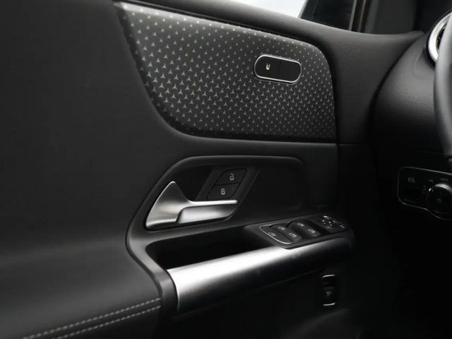 Mercedes-Benz B 200 Progressive