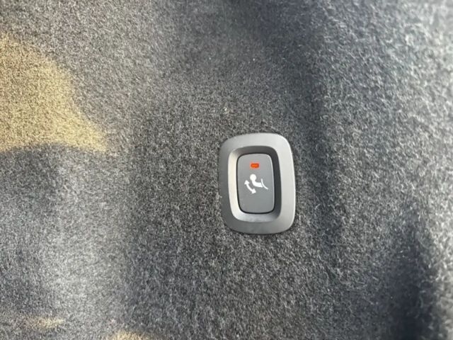 Volvo XC60 Dark Plus T6