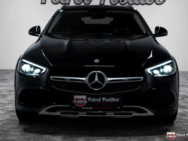 Mercedes-Benz C 220 4MATIC C 220 d