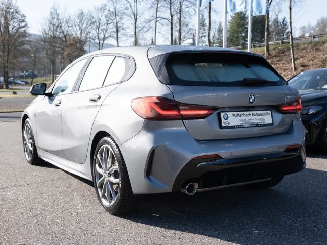 BMW 118 118i M-Sport Sedan