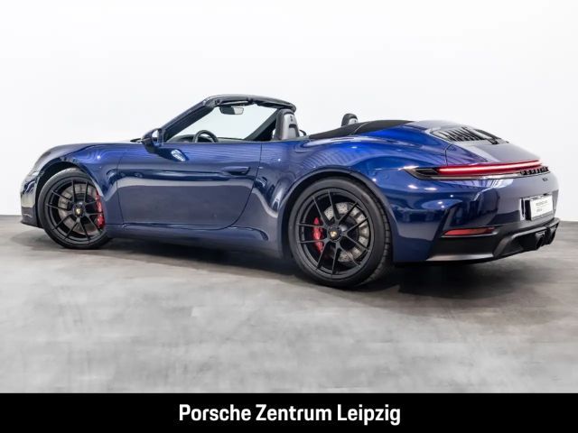 Porsche 992 Cabrio Carrera GTS